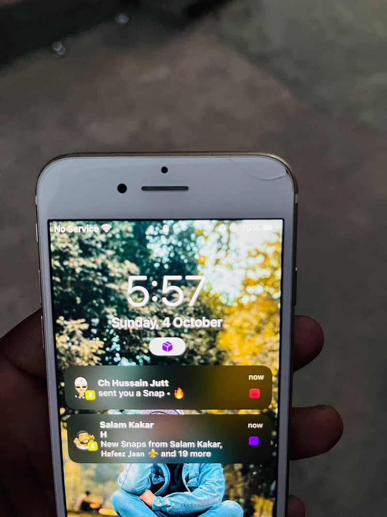 Apple iPhone 7 9