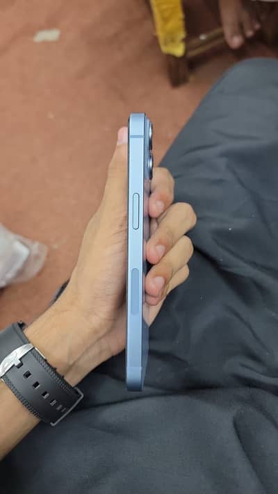 Apple iPhone 14