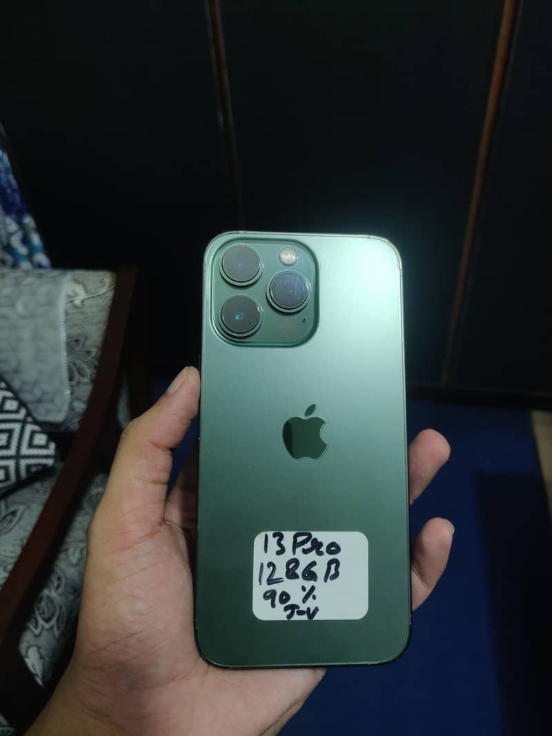 Apple iPhone 13 Pro 3