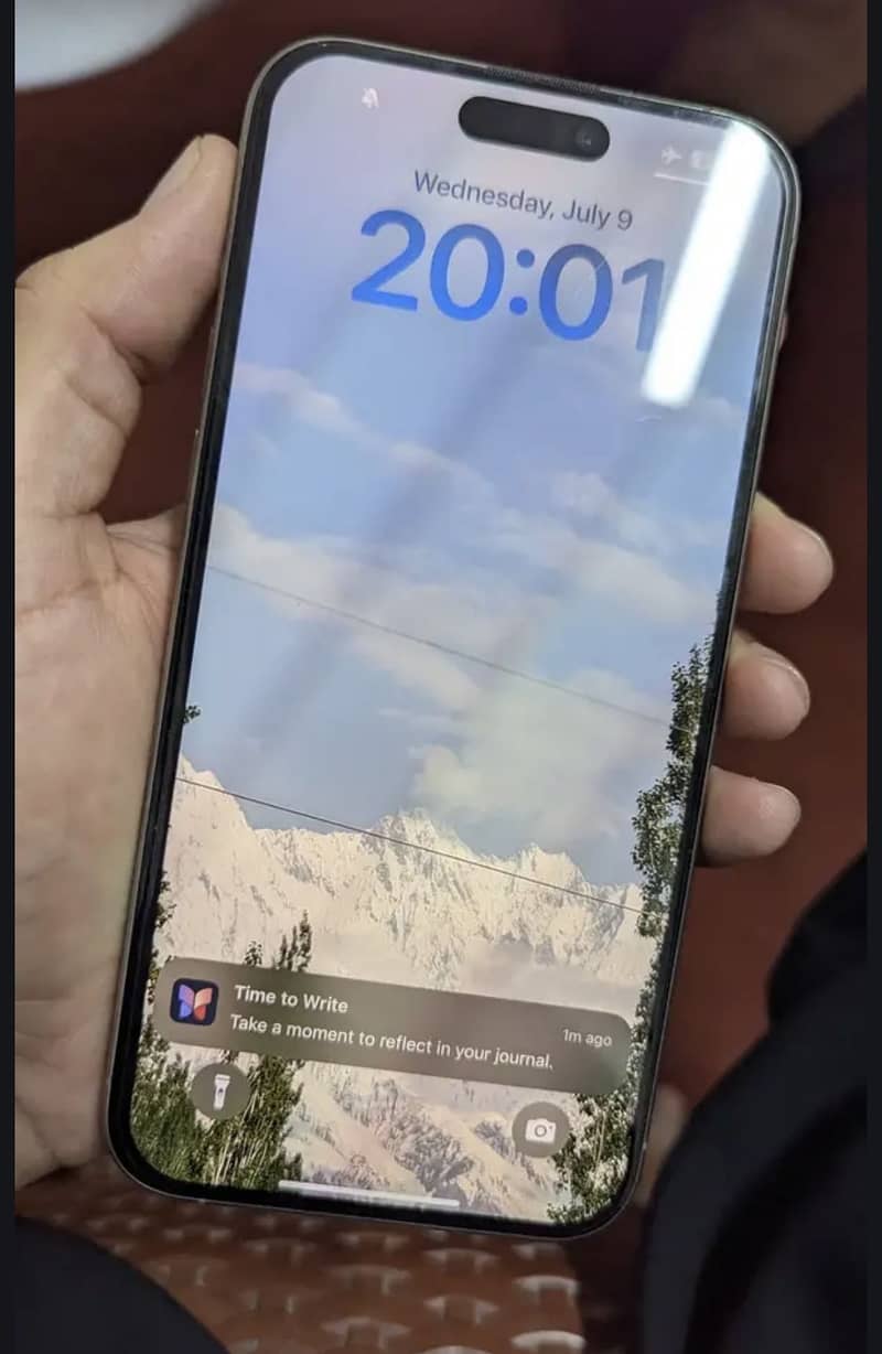 Apple iPhone 15 Pro Max 0