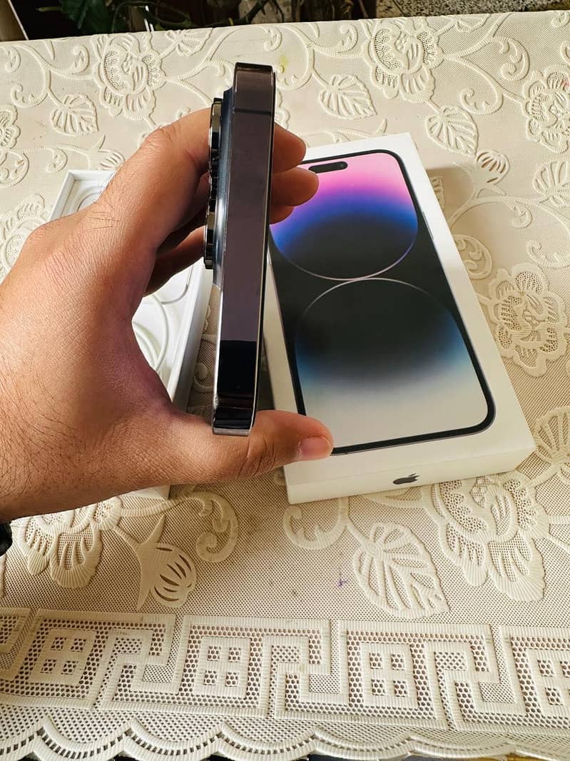 Apple iPhone 14 Pro Max 4