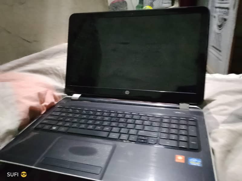 HP CORE i3 2 generation 7