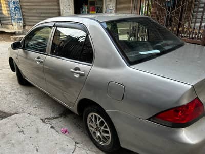 Mitsubishi Lancer 2004