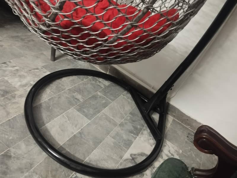 SWING EGG DESIGN 3