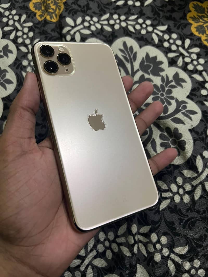 Apple iPhone 11 Pro Max 3