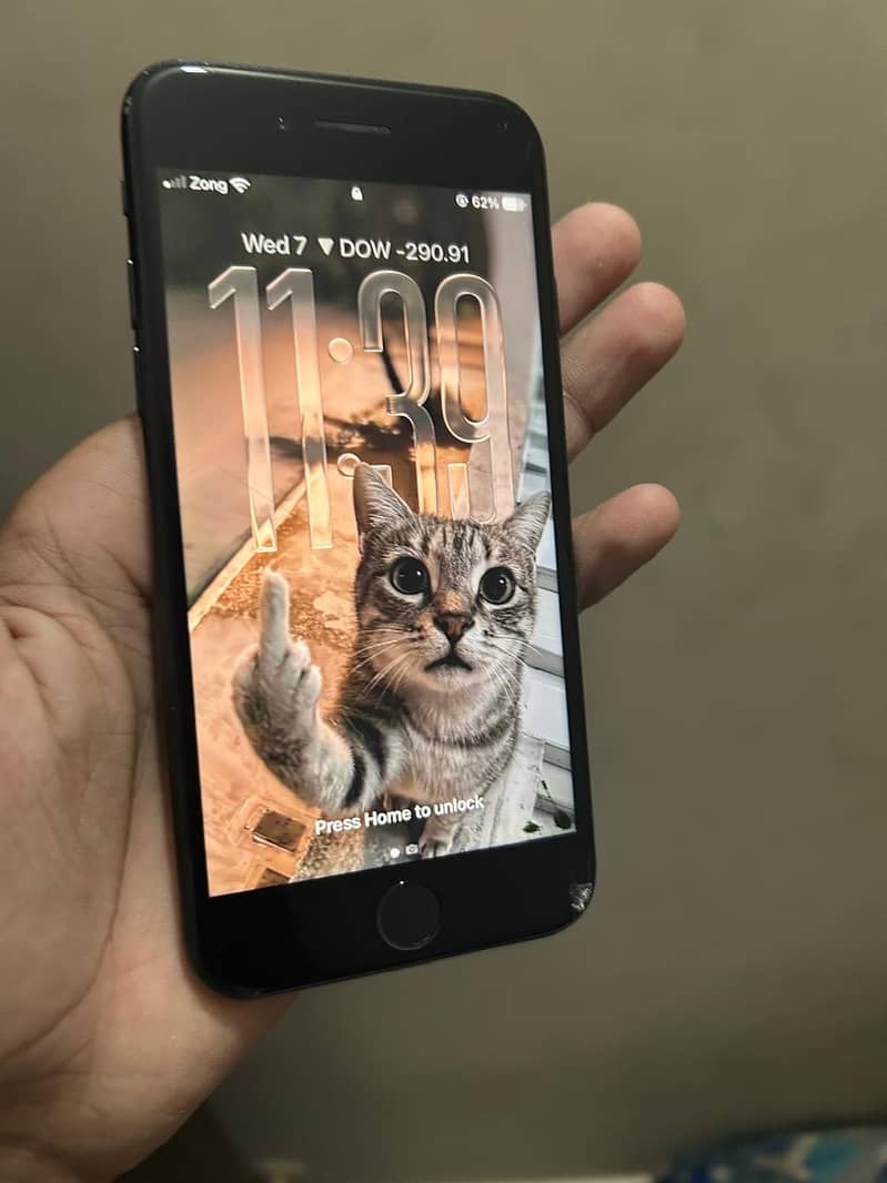 Apple iPhone SE 3rd generation 0