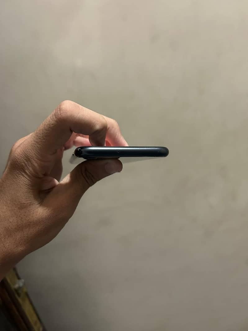 Apple iPhone SE 3rd generation 2