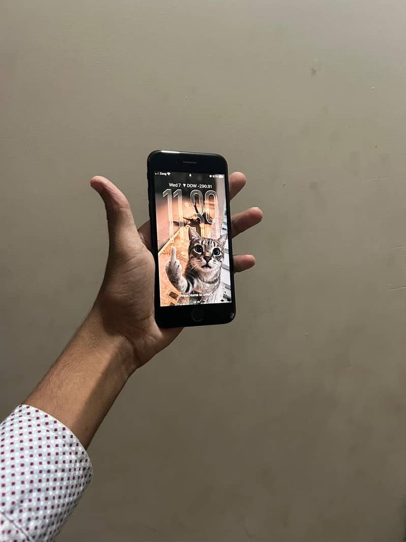 Apple iPhone SE 3rd generation 3