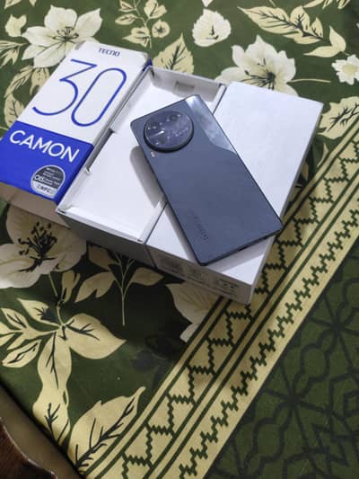 Tecno CAMON 30. . (0339. . 8810093. . )