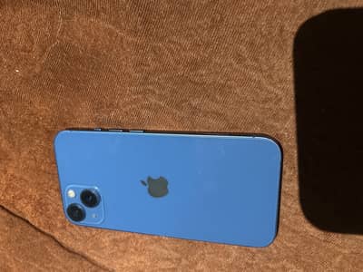 Apple iPhone 13