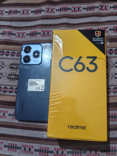 Realme C63
