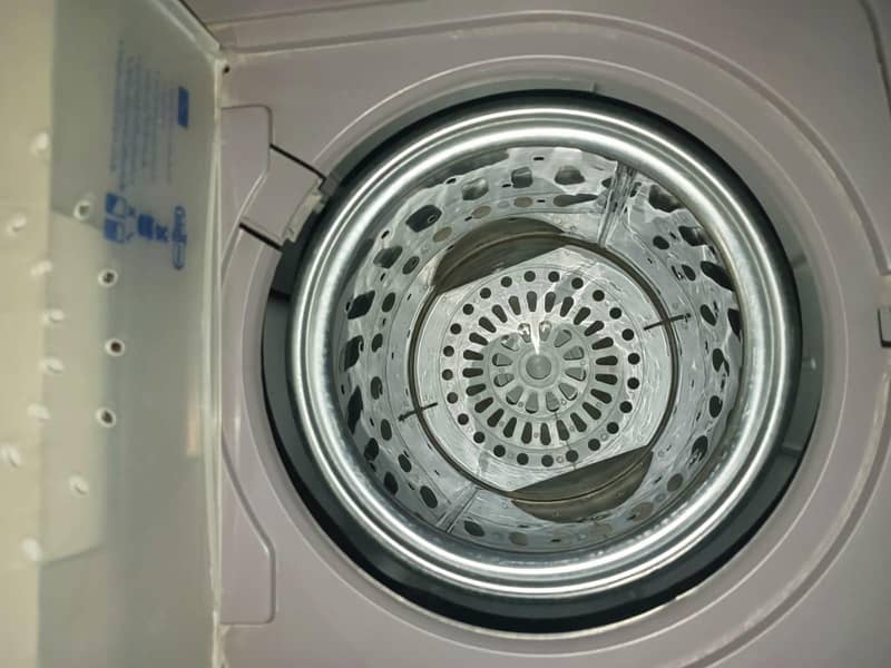 Washer & Dryer 3