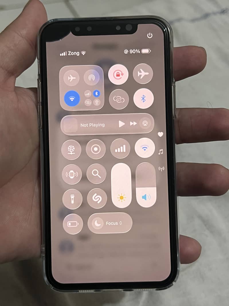 Apple iPhone 11 Pro 1