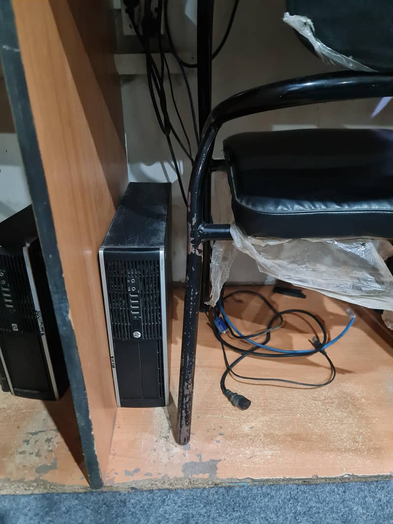 LCD | CPU | CHAIR 1