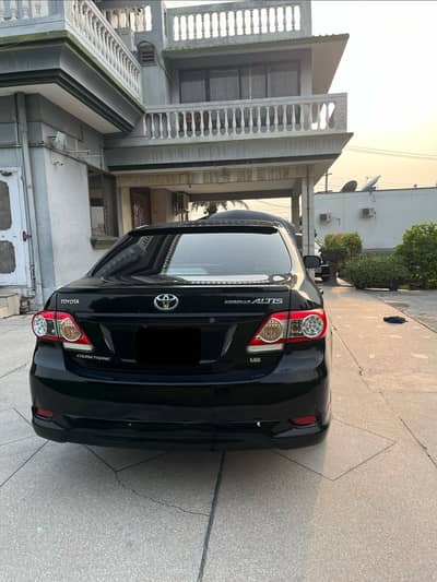 Toyota Corolla Altis 2013