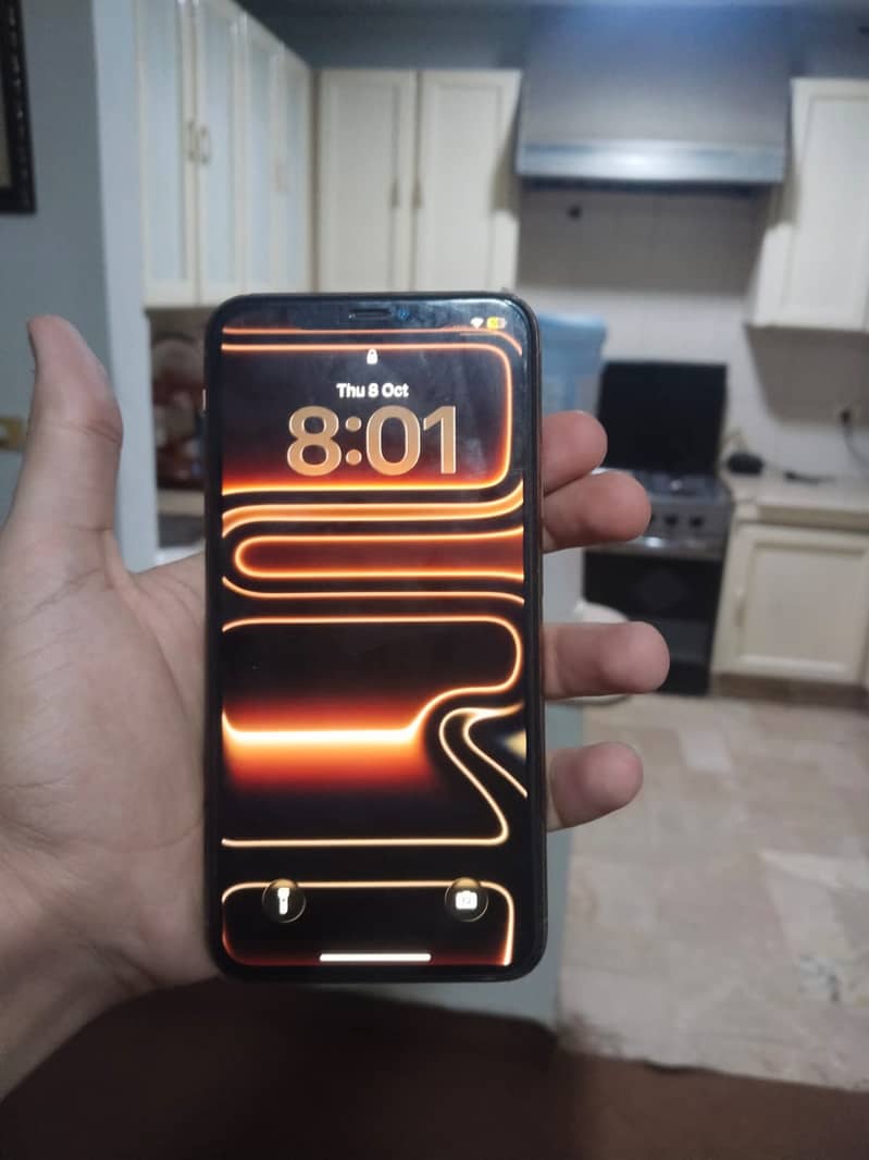 Apple iPhone 11 pro max 0