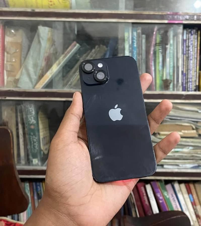 Apple iPhone 14 0