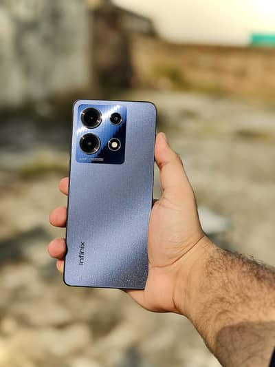 Infinix Note 30