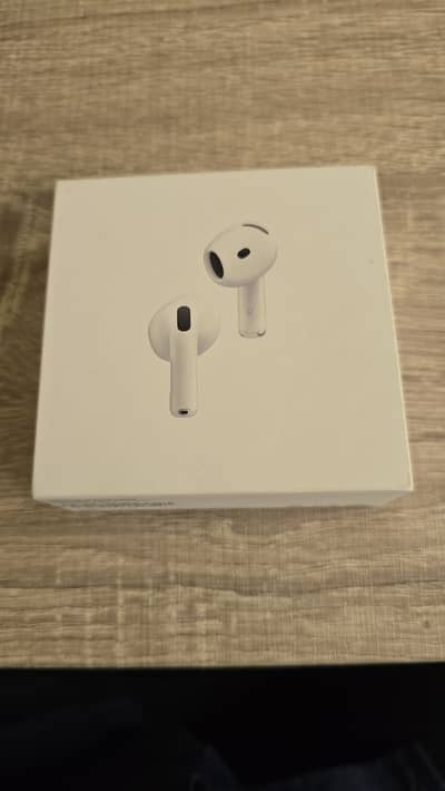 Apple EarPods 4 ANC