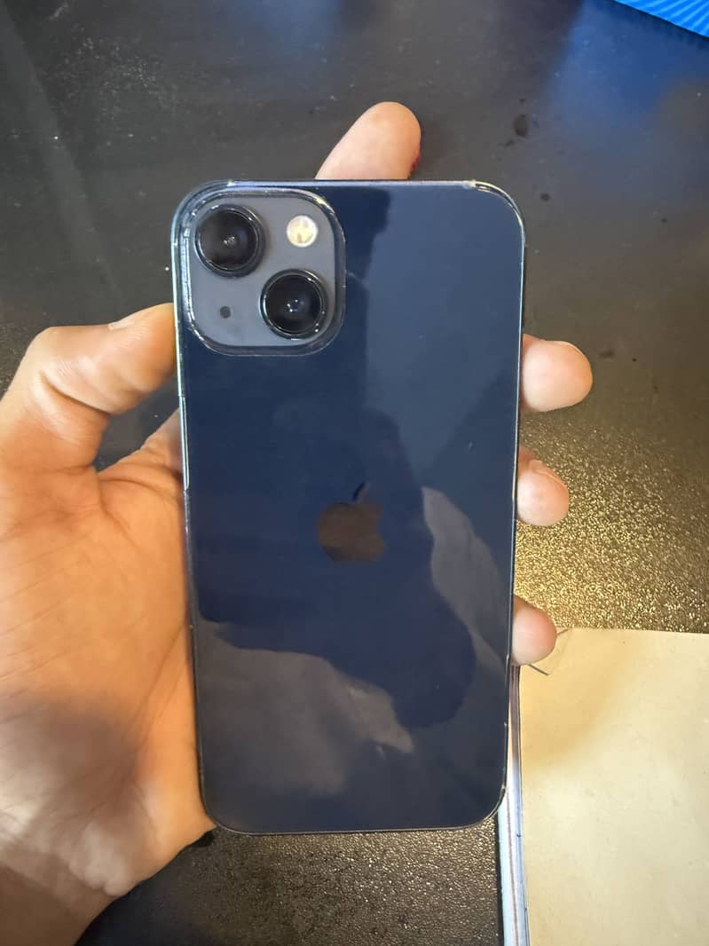 Iphone 13 4