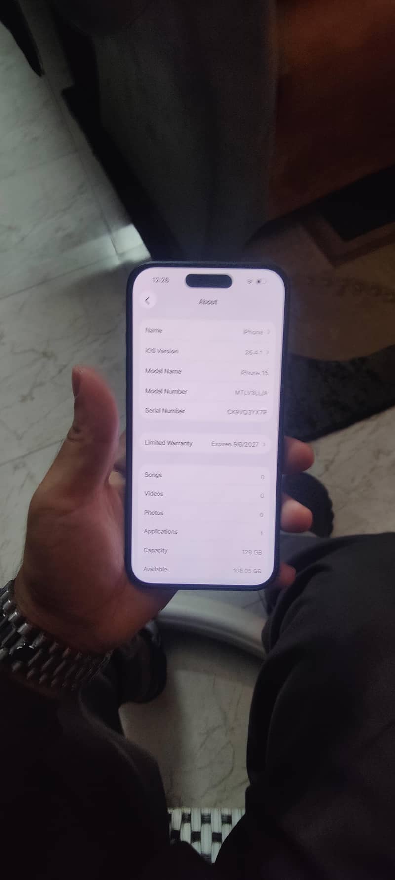 Apple iPhone 15 3