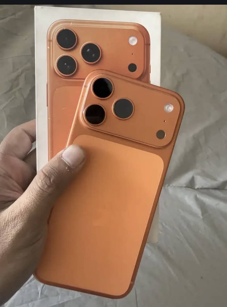 Apple iPhone 17 Pro Max 4