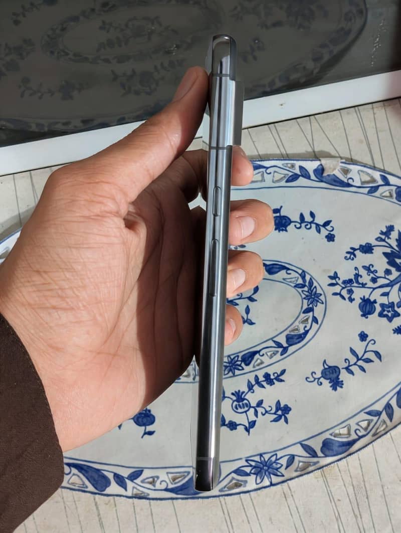 Google Pixel 8 Pro 3