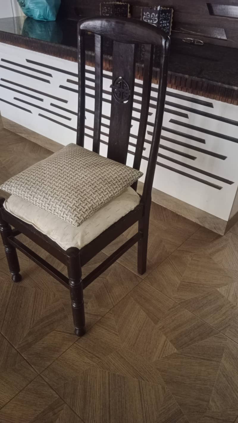 Solid wooden chairs 2