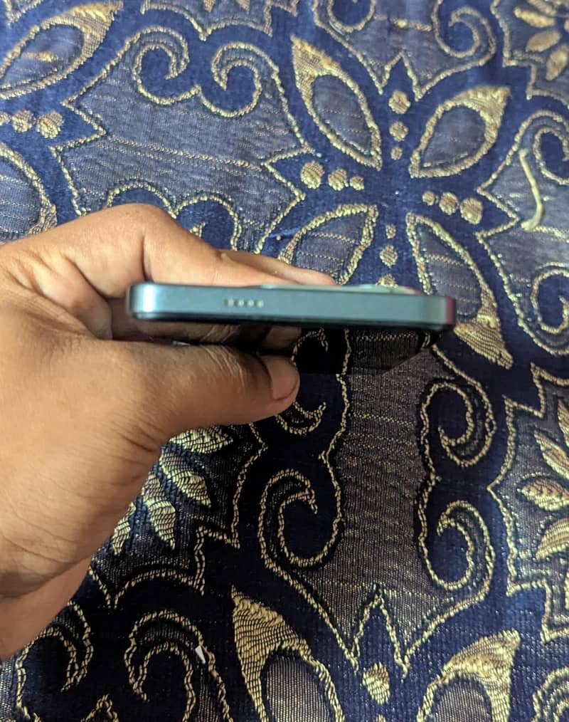 Tecno Spark 20 3
