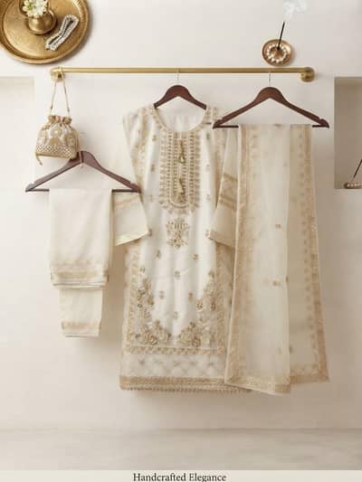 The dress is 100% good and soft silk fabric