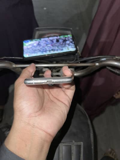 Apple iPhone XS