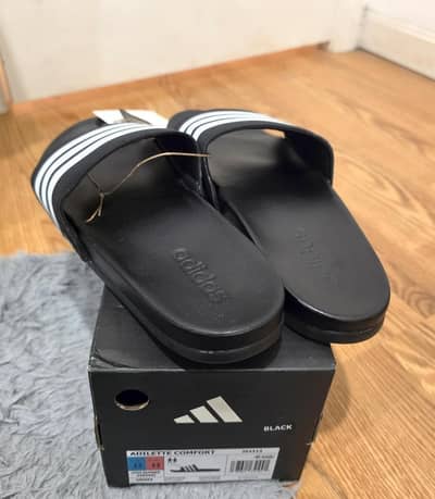 Adidas adilette comfort 2.0 slide from USA