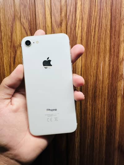 Apple iPhone 8