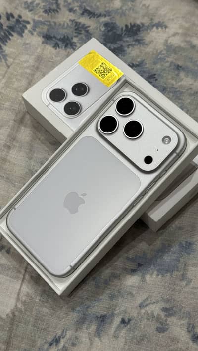 Apple iPhone 17 Pro PTA approved 100% Health