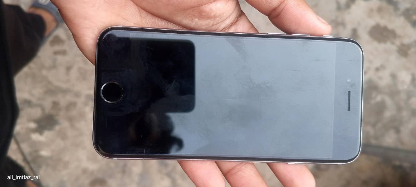 Apple iPhone 6S 0
