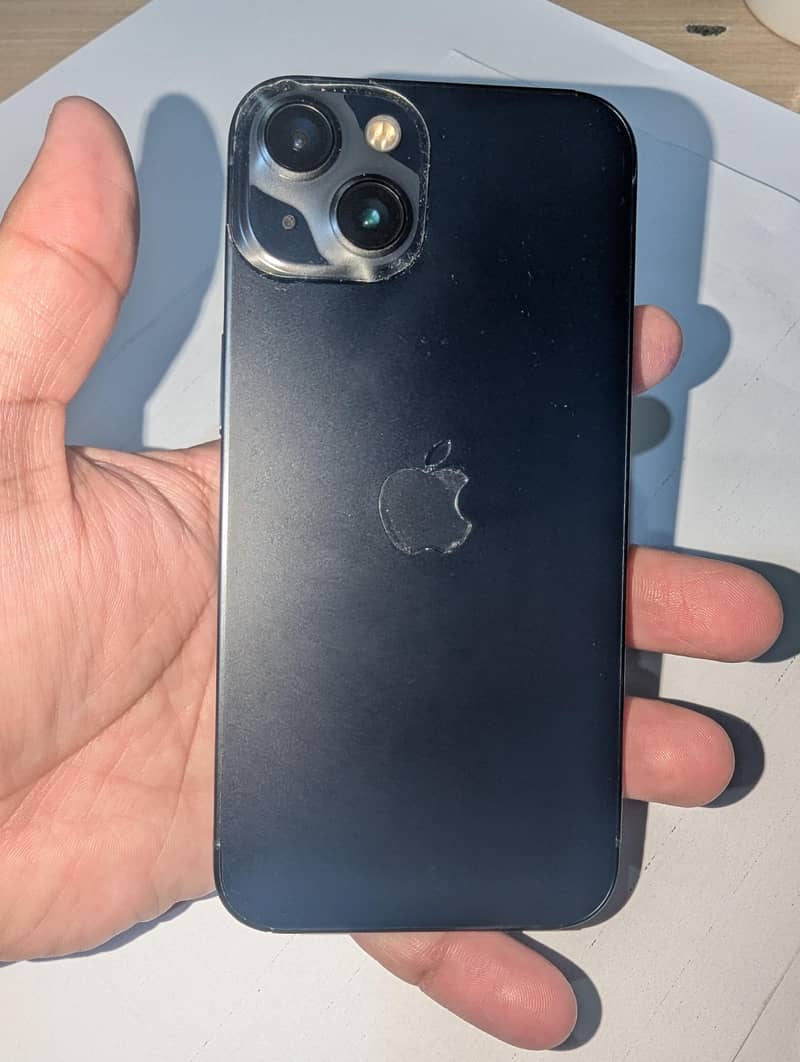 Apple iPhone 13 4