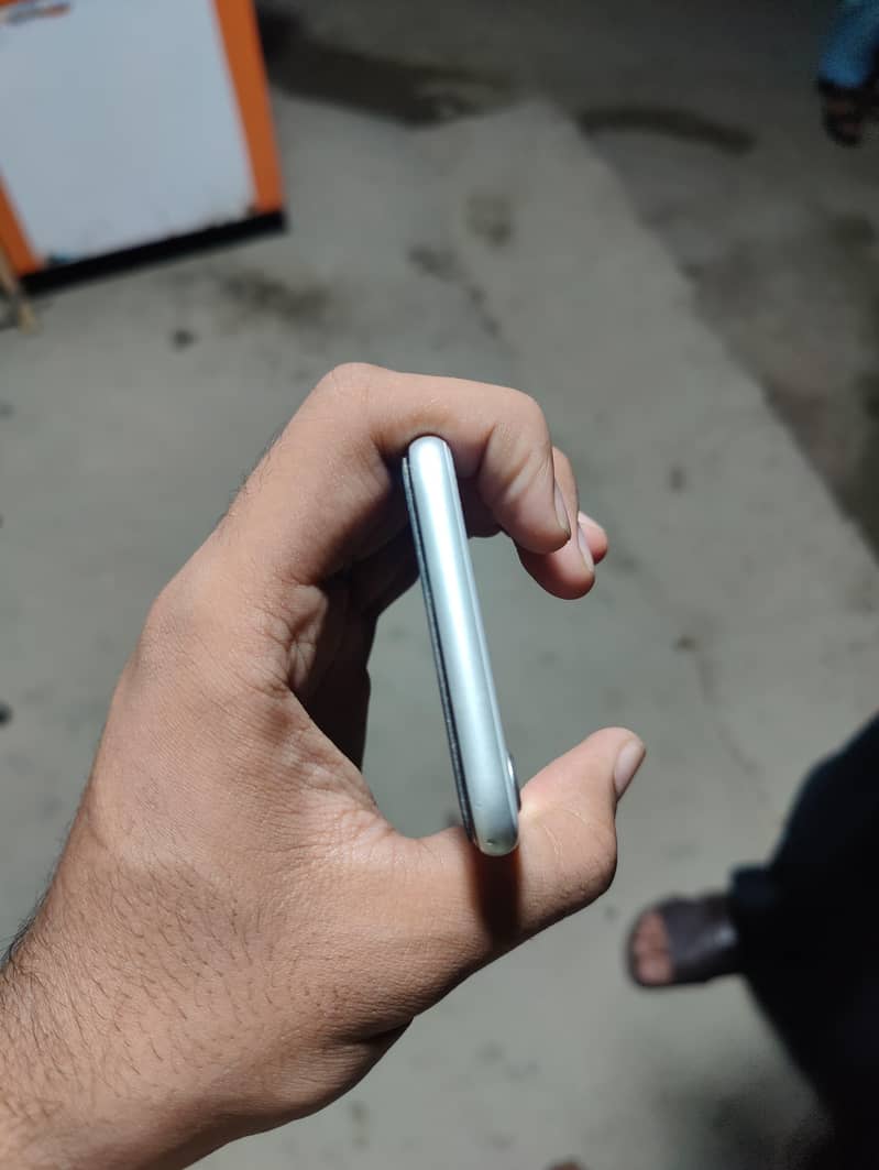 Apple iPhone SE2gen 0