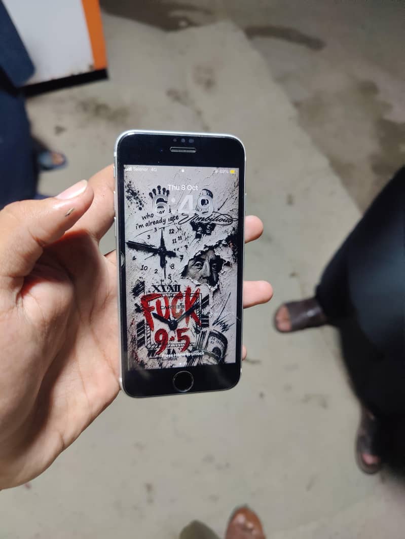 Apple iPhone SE2gen 6