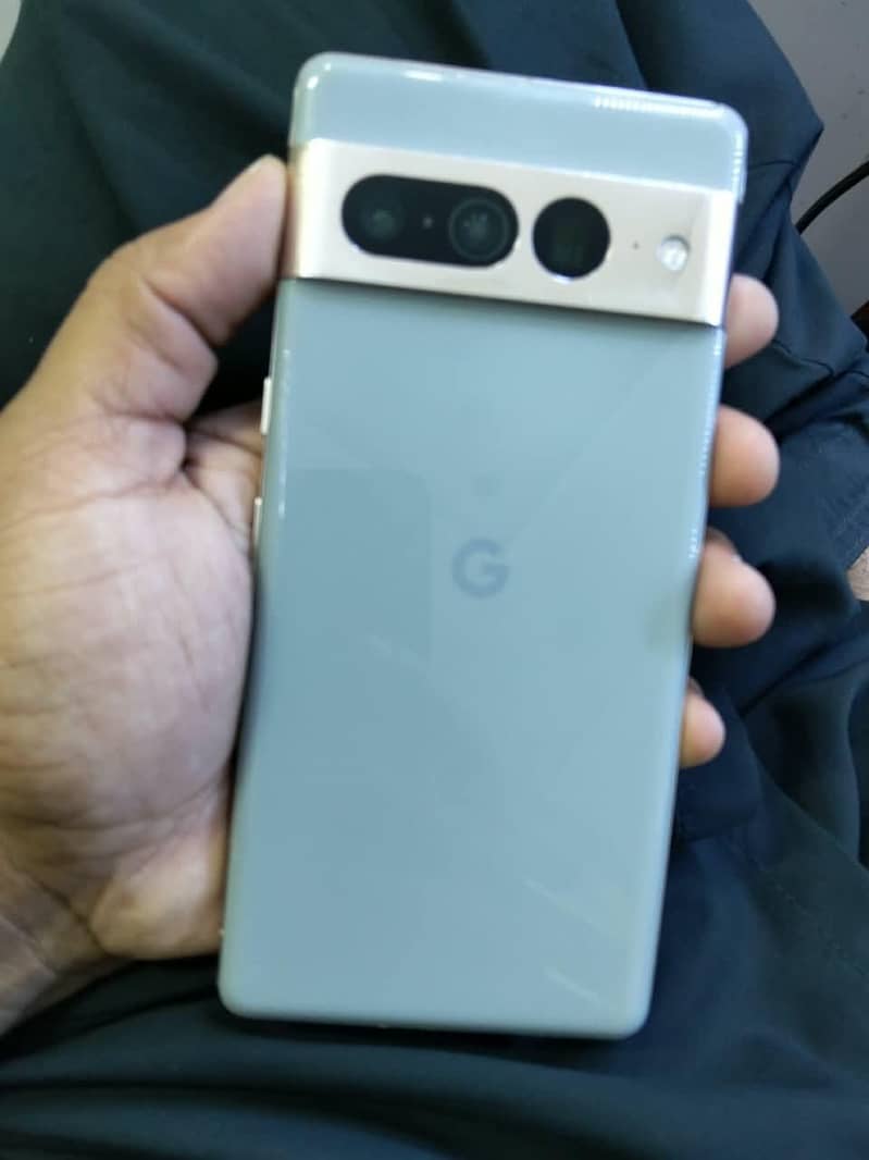 Google Pixel 7 Pro 0