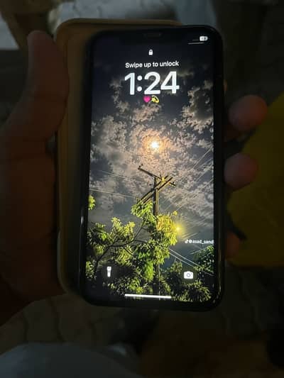 Apple iPhone XR 64gb water pack  exchange possible with 11 series