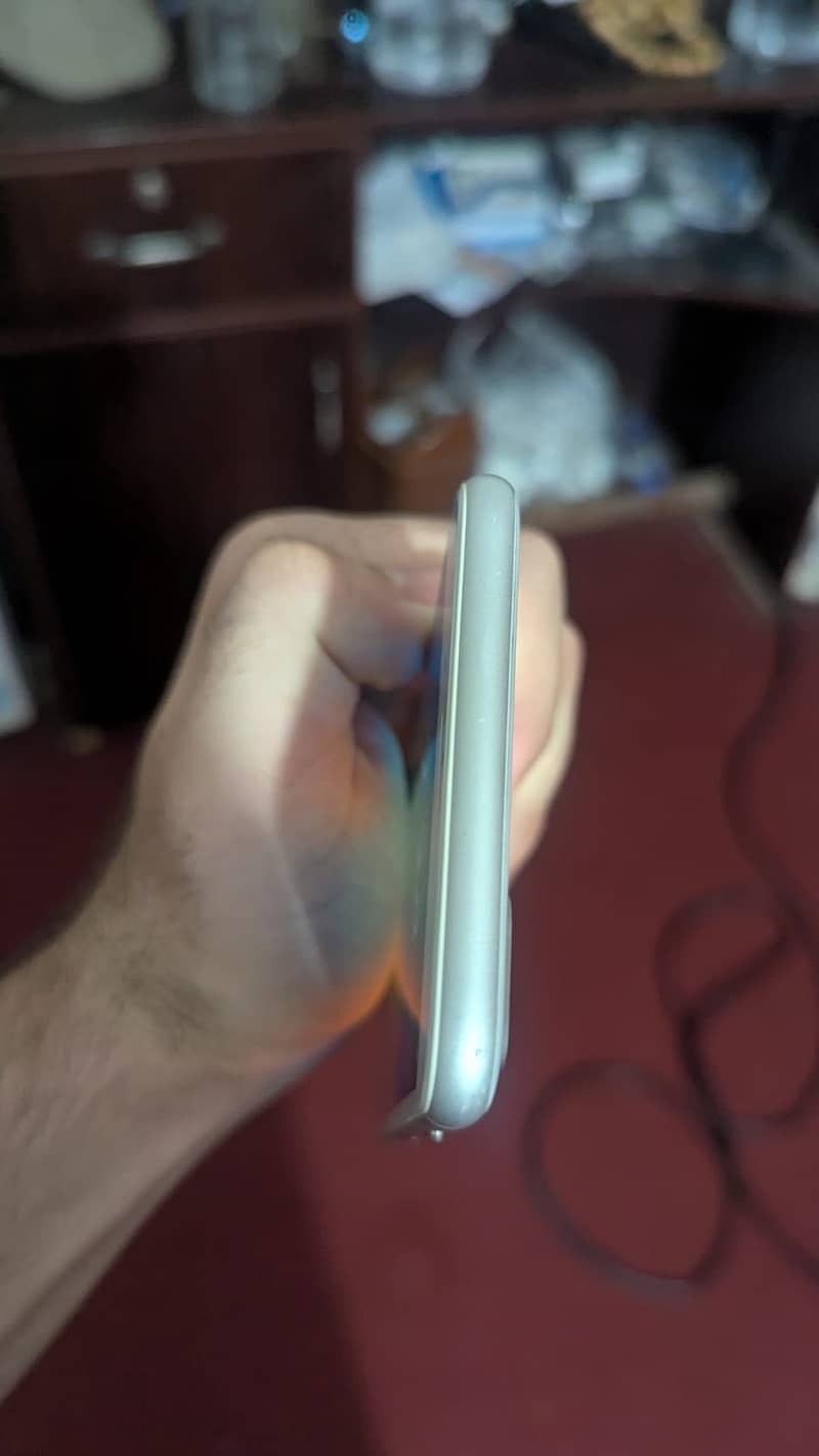 Apple iPhone 8 Plus 0
