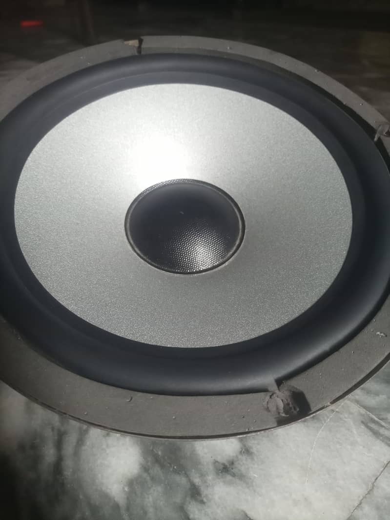 10 speaker 1