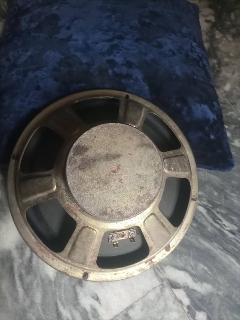 10 speaker 4