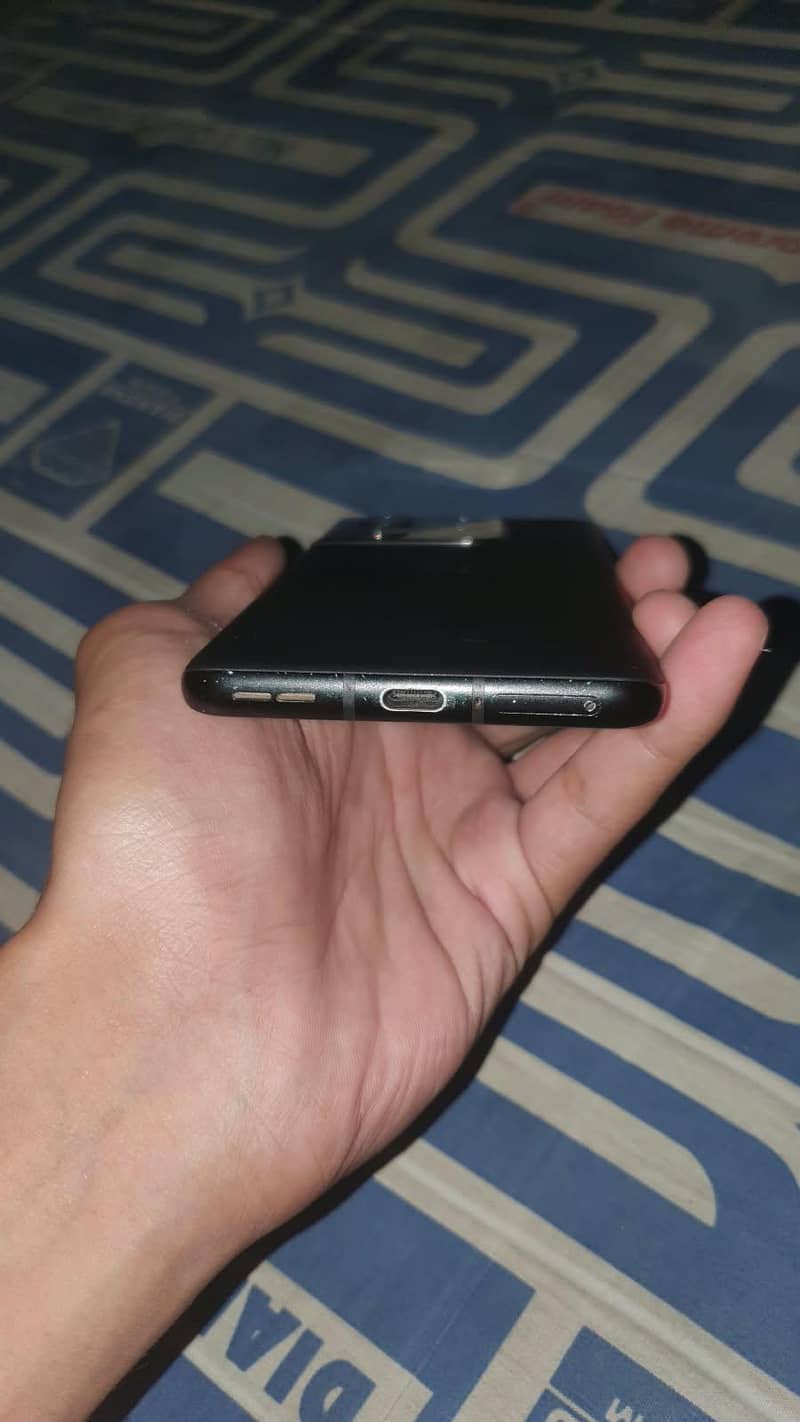 One Plus 10 Pro 1