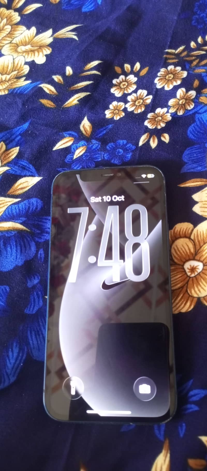 Apple iPhone 12 2