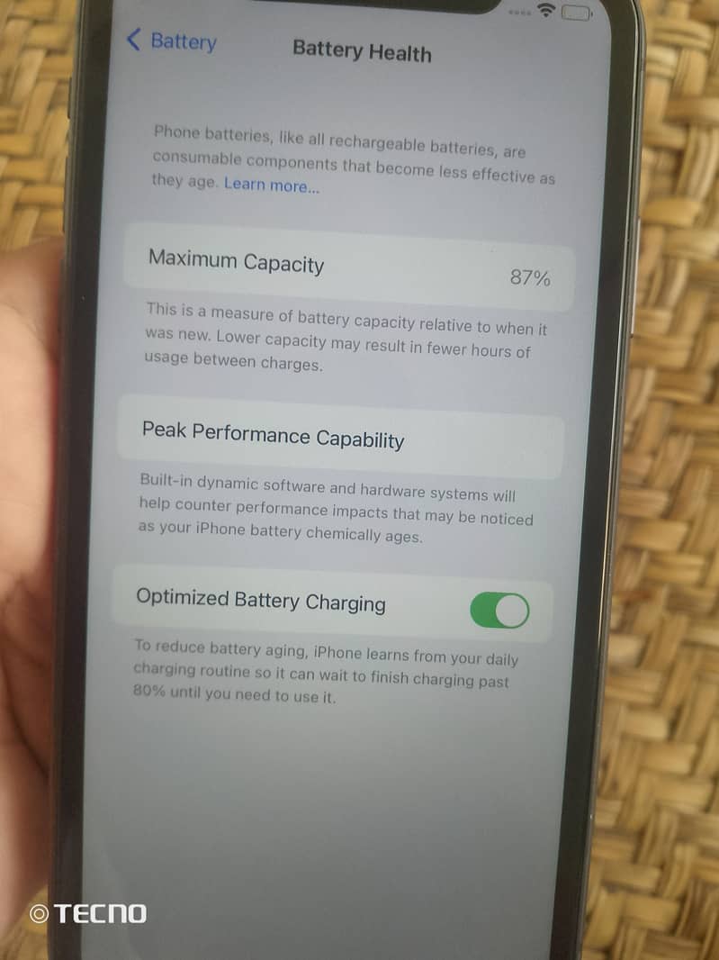 Apple iPhone 11 0