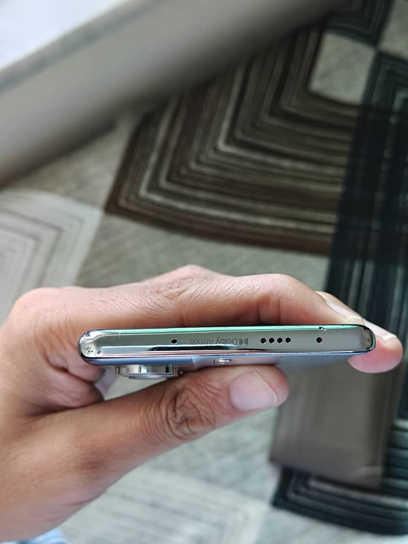 Tecno CAMON 40 Pro 10
