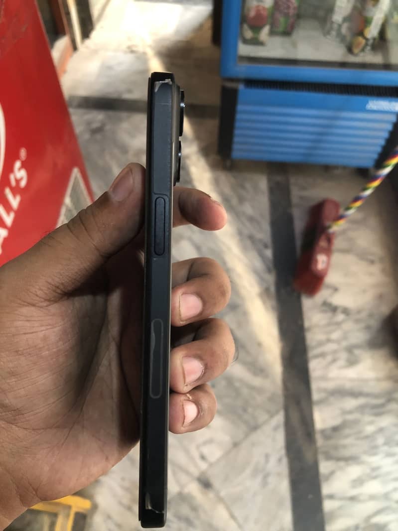 Apple iPhone 15 1