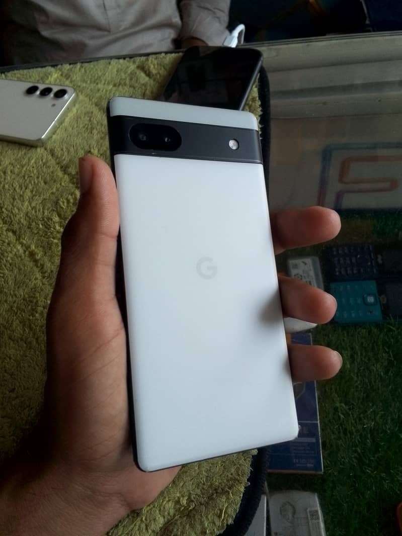 Google Pixel 6a 0