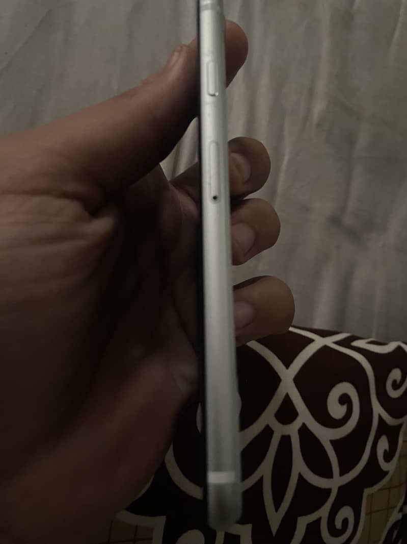 Apple iPhone SE 1